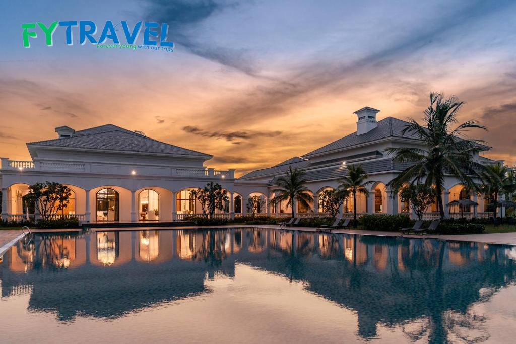 Meliá Vinpearl Cua Sot Beach Resort Meliá Vinpearl Cua Sot Beach Resort