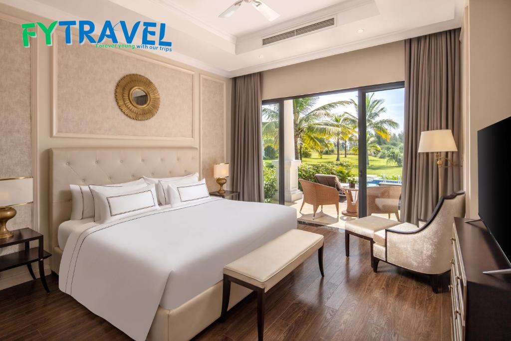 Meliá Vinpearl Cua Sot Beach Resort Meliá Vinpearl Cua Sot Beach Resort